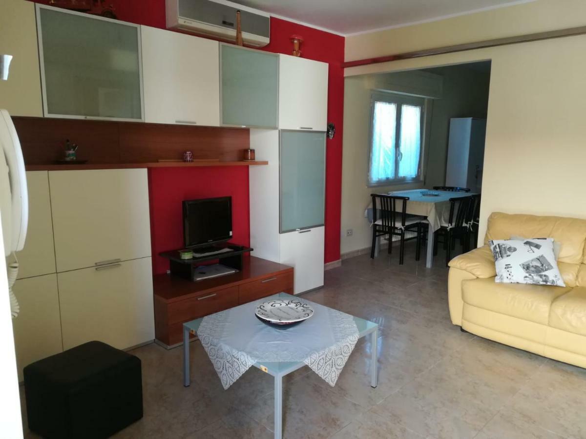 דירות Martella A Casa Di Bruna מראה חיצוני תמונה